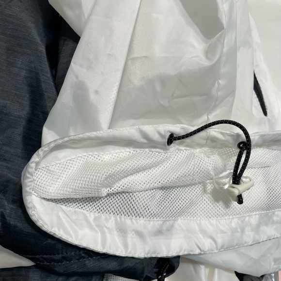 NFL NWT windbreaker wind run hooded​​​​​ - Picture 9 of 9